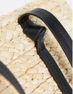 shoulder straw beach tote bag in beige